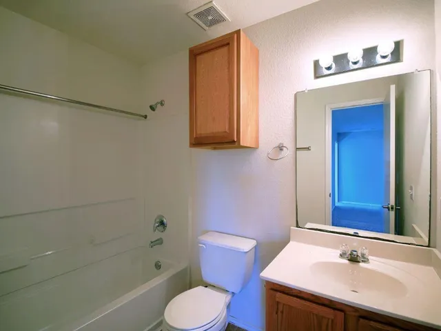 $2,000 | 9109 Indigo Sky Drive, Austin, TX 78724