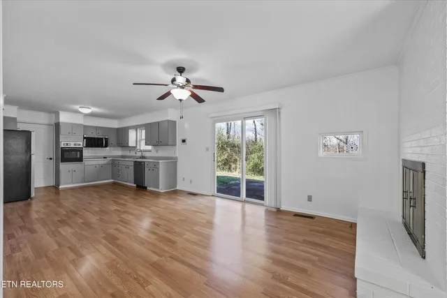 $350,000 | 109 Westwood Drive, Clinton, TN 37716