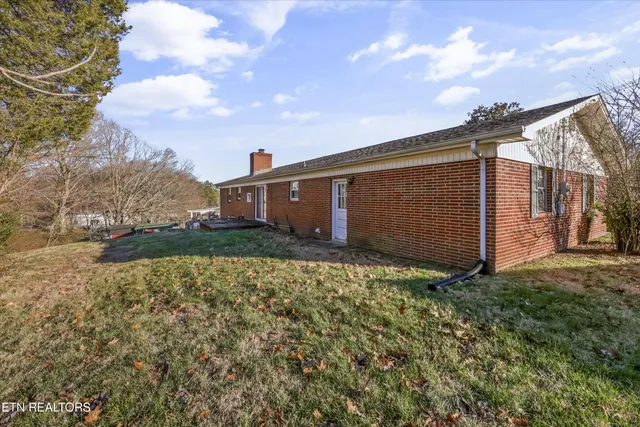 $350,000 | 109 Westwood Drive, Clinton, TN 37716