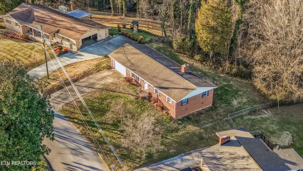 $330,000 | 109 Westwood Drive, Clinton, TN 37716