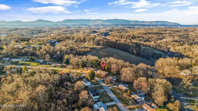$350,000 | 109 Westwood Drive, Clinton, TN 37716