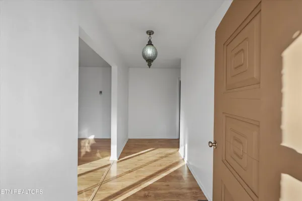 $330,000 | 109 Westwood Drive, Clinton, TN 37716