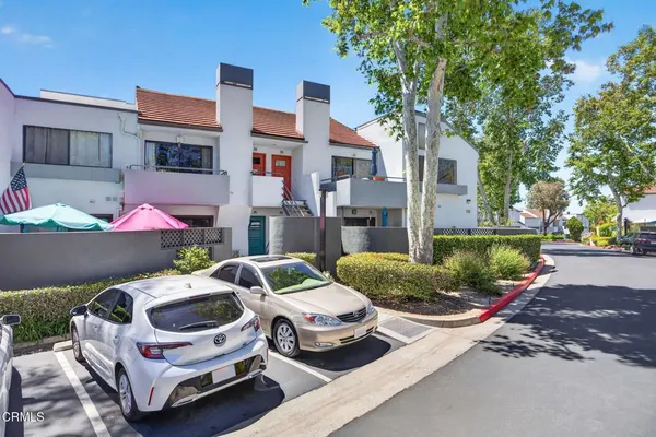$550,000 | 1230 Tivoli Lane, Unit 224, Simi Valley, CA 93065