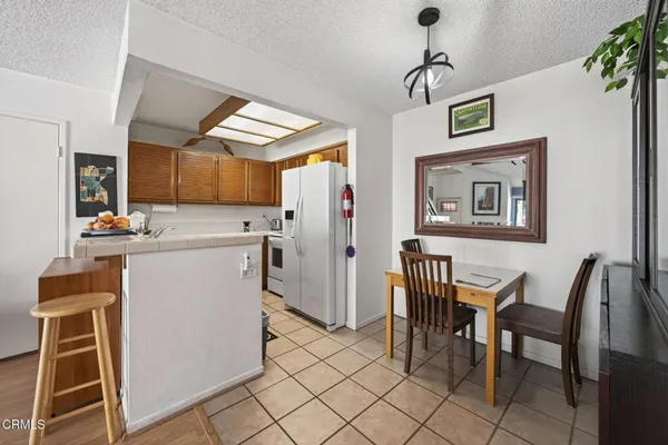 $550,000 | 1230 Tivoli Lane, Unit 224, Simi Valley, CA 93065