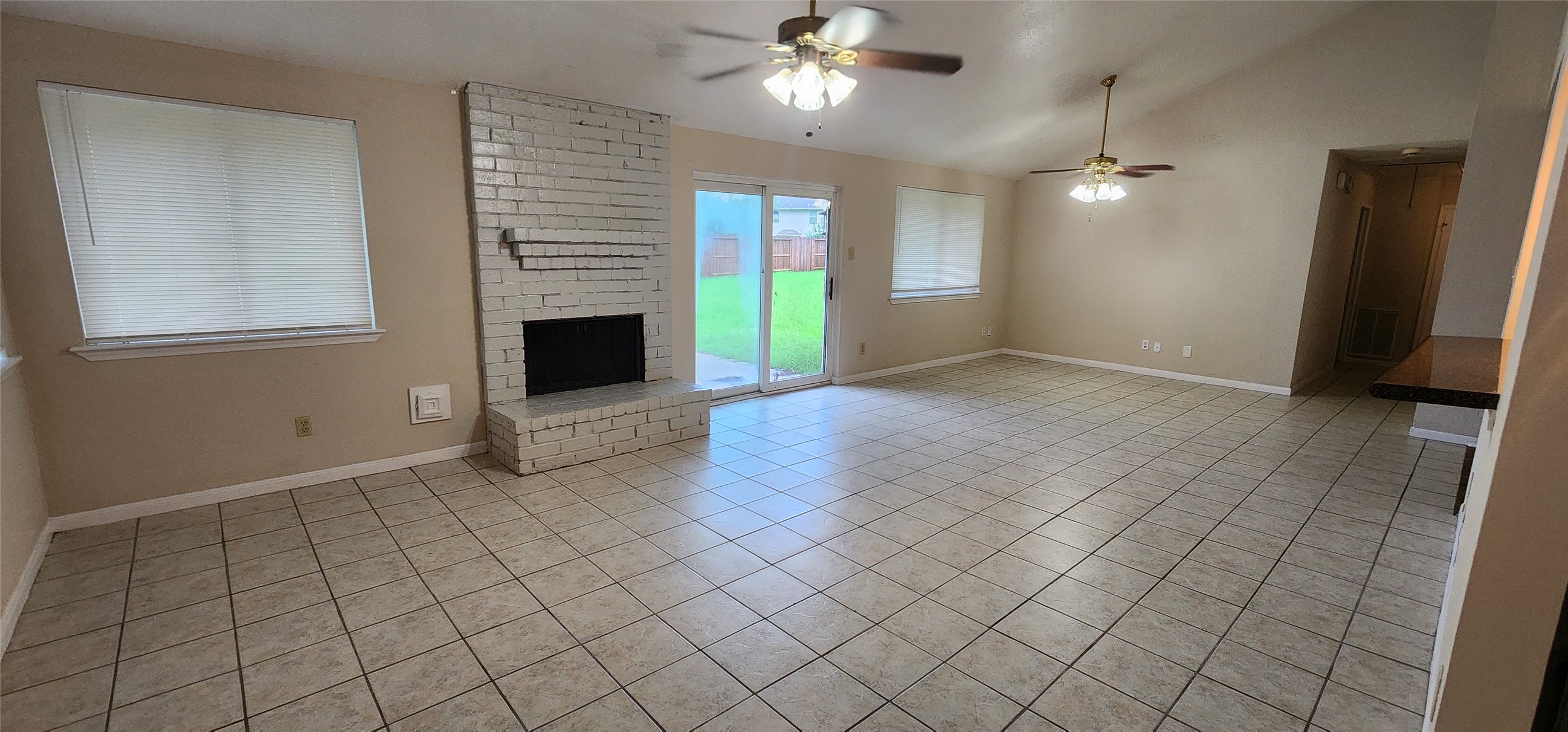 15215 Ensenada Drive Houston, TX 77083 - Photo 3 of 22 Large family room and dining room combo