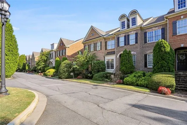 $557,500 | 594 Parkside Village Drive, Marietta, GA 30060