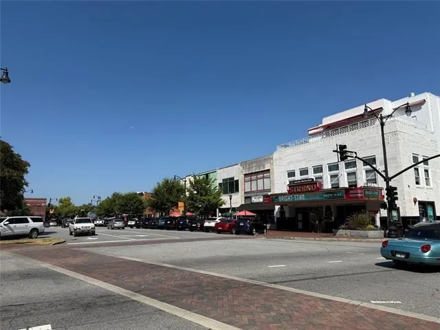 $557,500 | 594 Parkside Village Drive, Marietta, GA 30060