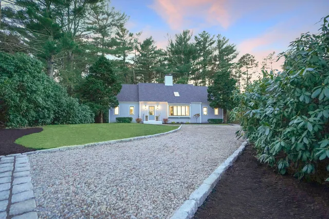 $1,350,000 | 7 Blue Fin, Mashpee, MA 02649
