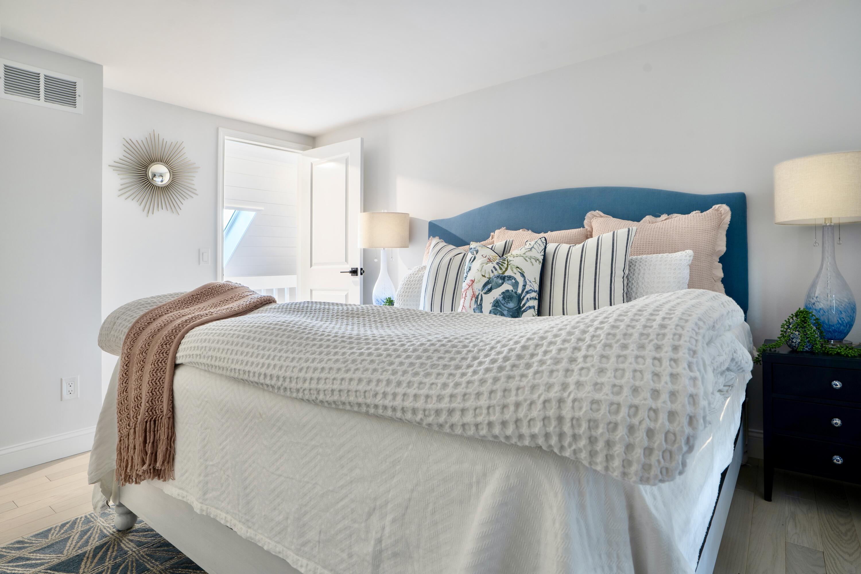 7 Blue Fin Mashpee, MA 02649 - Photo 44 of 55 Spacious w/ a King Bed