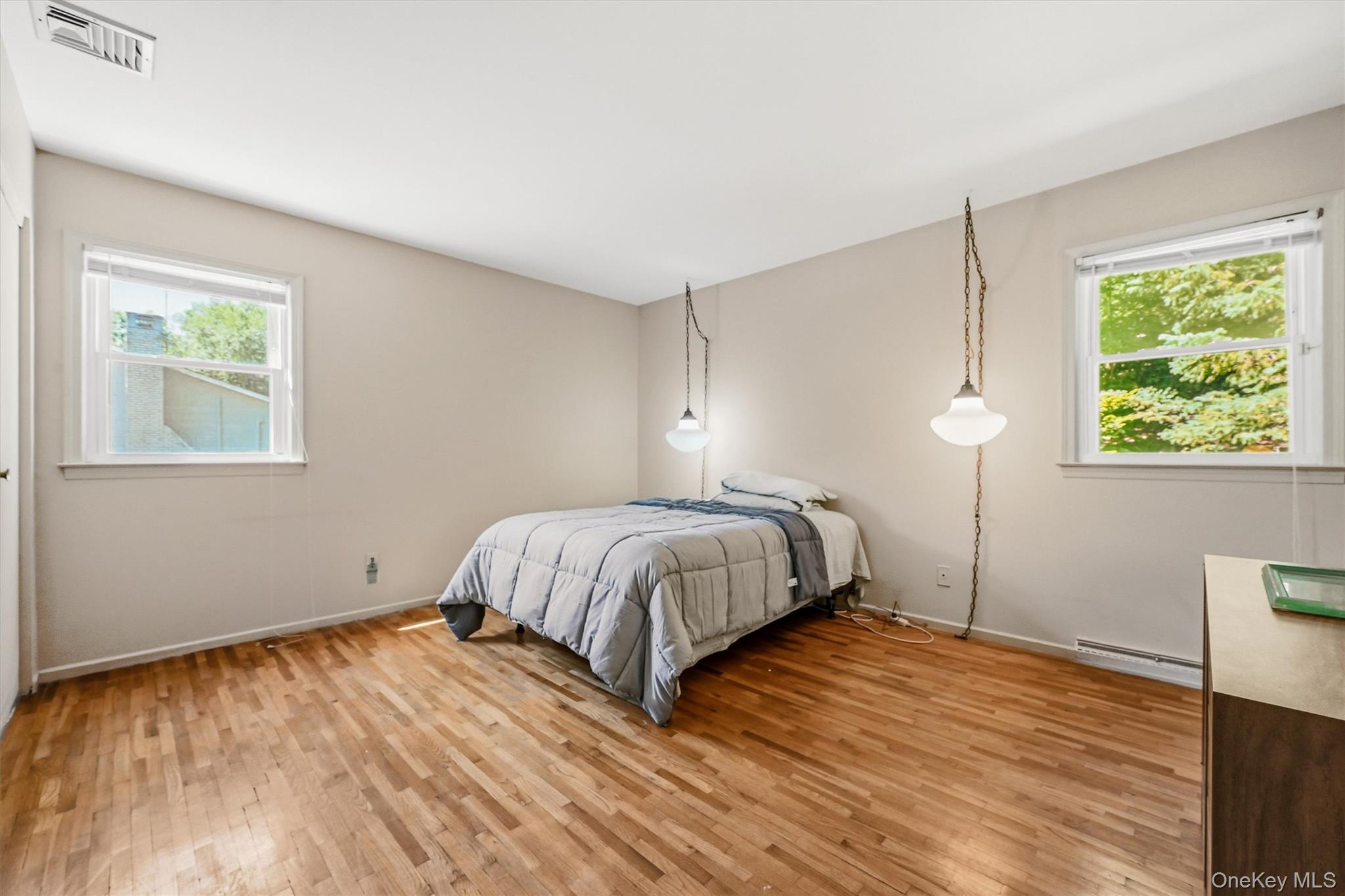 42 Sandy Brook Drive Spring Valley, NY 10977 - Photo 15 of 43