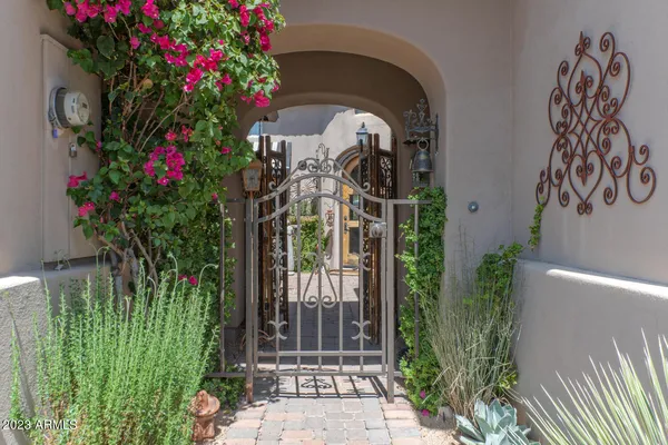 $8,000 | 8882 East Flathorn Drive, Scottsdale, AZ 85255