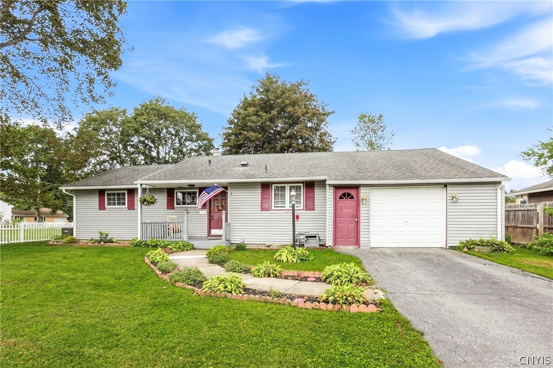 113 Glen Road Rome, NY 13440 - Photo 1 of 26 Gallery Image 1