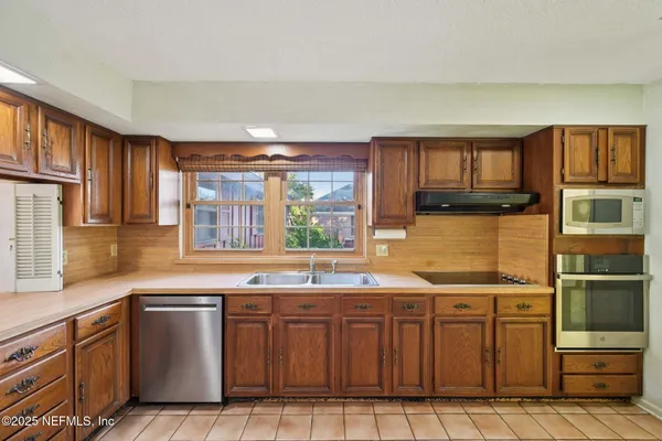 $799,000 | 3707 Cathedral Oaks Place South, Jacksonville, FL 32217