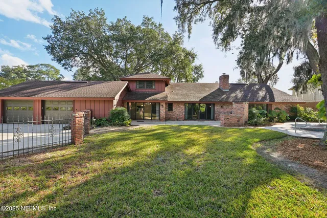 $849,000 | 3707 Cathedral Oaks Place South, Jacksonville, FL 32217