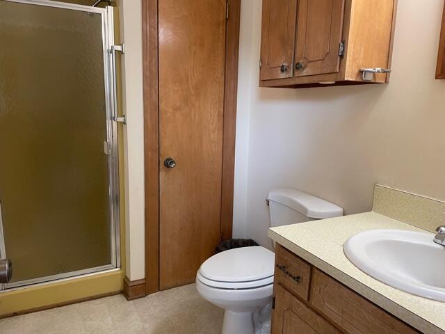 78 Robertson Ridge Road Axton, VA 24054 - Photo 12 of 22 a bathroom with a sink a toilet and a mirror