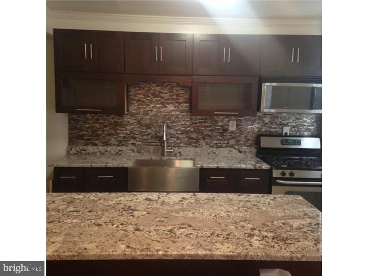 5526 Ridgewood Street Philadelphia, PA 19143 - Photo 3 of 6 Gallery Image 3