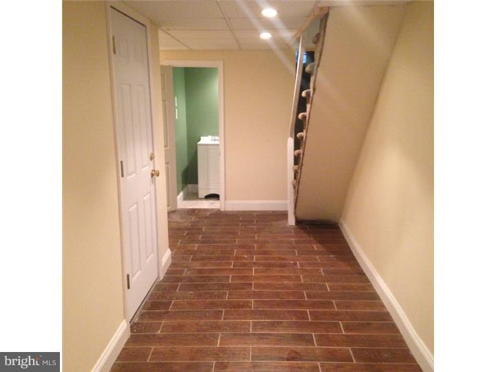 5526 Ridgewood Street Philadelphia, PA 19143 - Photo 5 of 6 Gallery Image 5