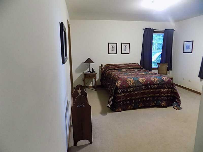 9927 Fourman Road Laura, OH 45337 - Photo 9 of 24 Gallery Image 9