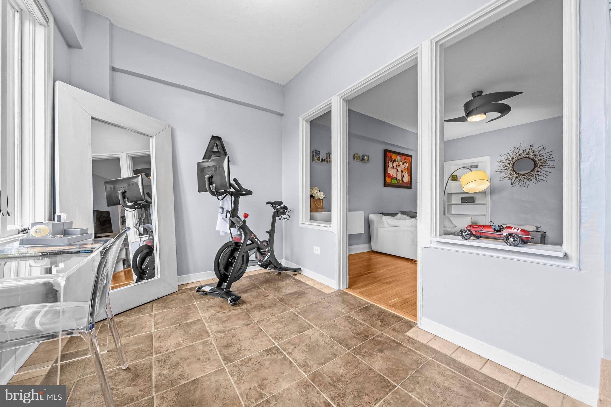 2032 Belmont Road Northwest, Unit 405 Washington, DC 20009 - Photo 16 of 23