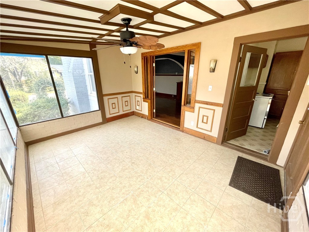 1401 Northeast 36th Street Savannah, GA 31404 - Photo 14 of 18 Sunroom