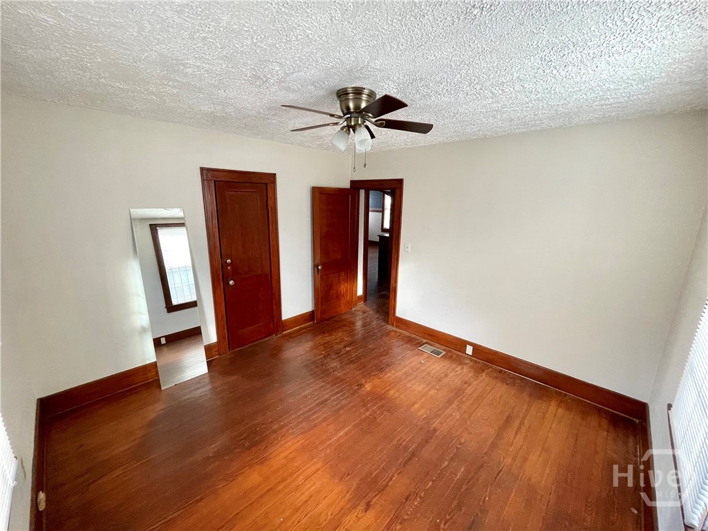 1401 Northeast 36th Street Savannah, GA 31404 - Photo 9 of 18 Bedroom 1