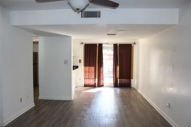 $1,250 | 409 Westwood Drive, Tallahassee, FL 32304