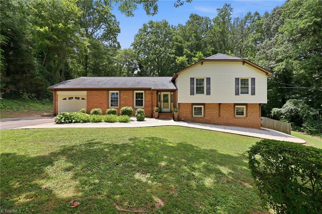 608 Alpine Road Winston-Salem, NC 27104 - Photo 1 of 41