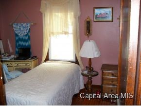 1228 Monument Avenue Springfield, IL 62702 - Photo 6 of 8