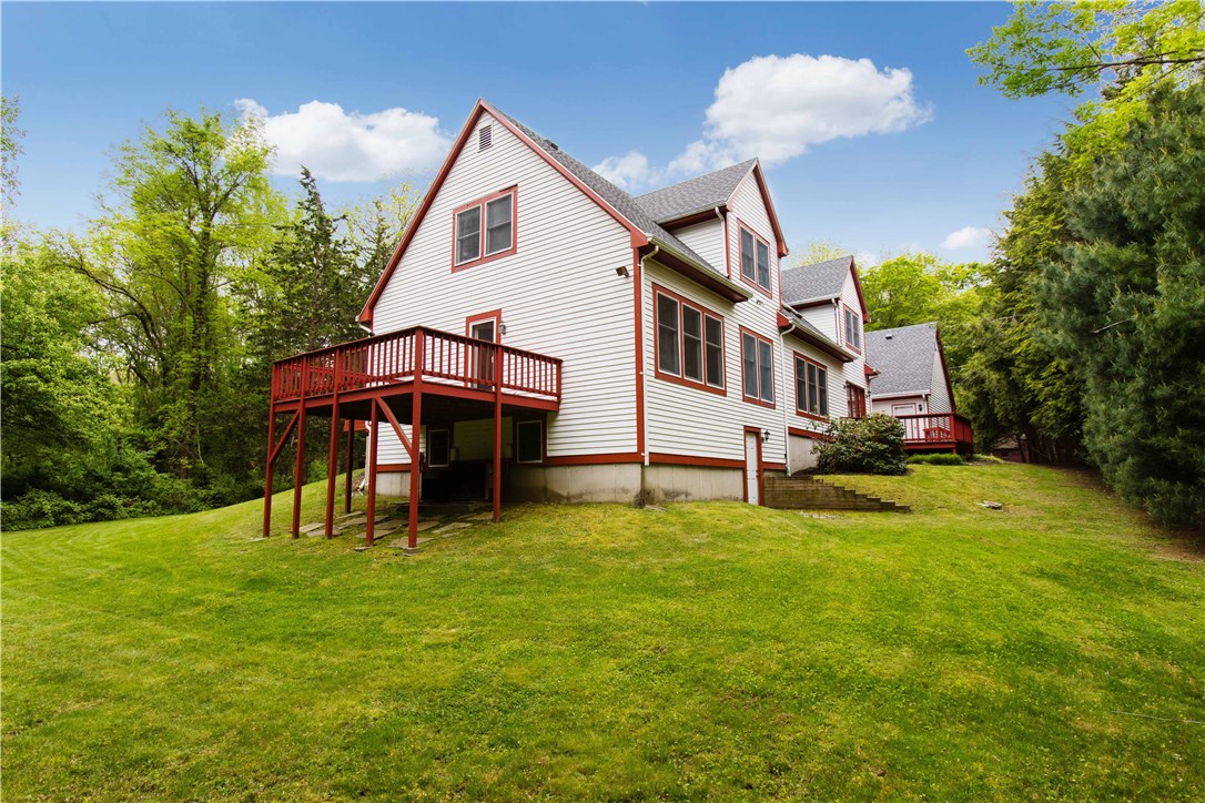 160 Howland Road East Greenwich, RI 02818 - Photo 38 of 39 Gallery Image 38