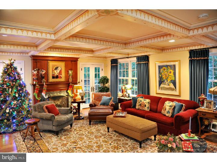 574 Warwick Road Haddonfield, NJ 08033 - Photo 12 of 25 Family Room