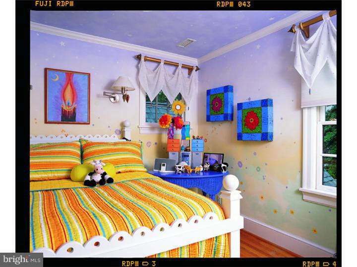 574 Warwick Road Haddonfield, NJ 08033 - Photo 16 of 25 Bedroom 3