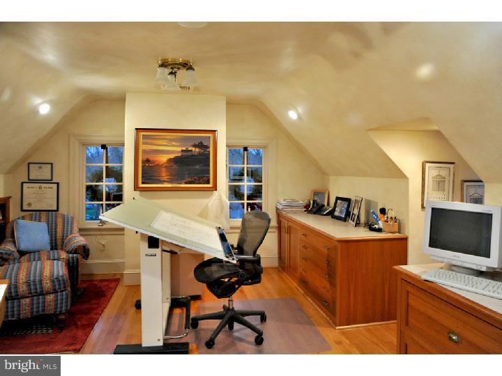 574 Warwick Road Haddonfield, NJ 08033 - Photo 18 of 25 Gallery Image 18