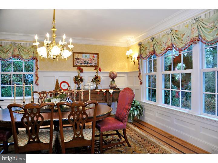 574 Warwick Road Haddonfield, NJ 08033 - Photo 5 of 25 Dining Room