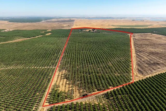 $1,374,150 | 22241 Silver Ridge Road, Denair, CA 95316