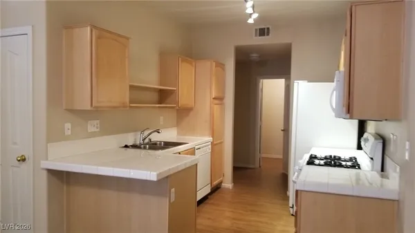 $1,800 | 2903 Rio Sonora Court, Henderson, NV 89074