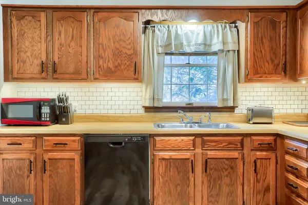 $284,900 | 45 Allen Drive, Shermans Dale, PA 17090
