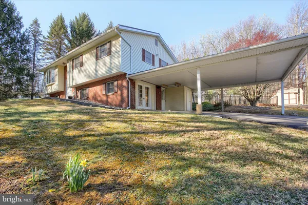 $284,900 | 45 Allen Drive, Shermans Dale, PA 17090