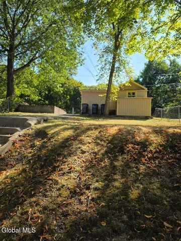 $259,900 | 6 West Sunnyside Way, Troy, NY 12180