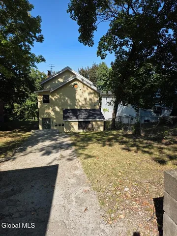 $259,900 | 6 West Sunnyside Way, Troy, NY 12180