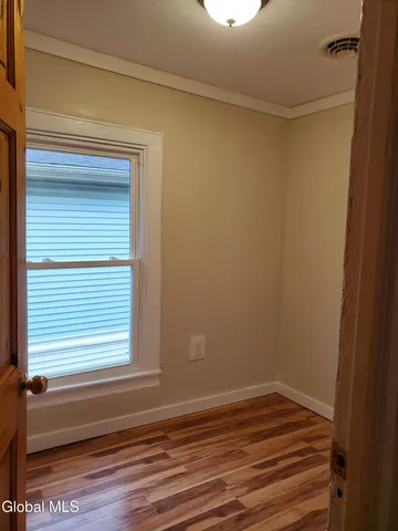 $259,900 | 6 West Sunnyside Way, Troy, NY 12180