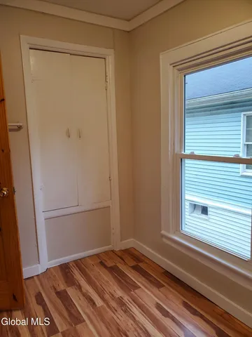 $259,900 | 6 West Sunnyside Way, Troy, NY 12180