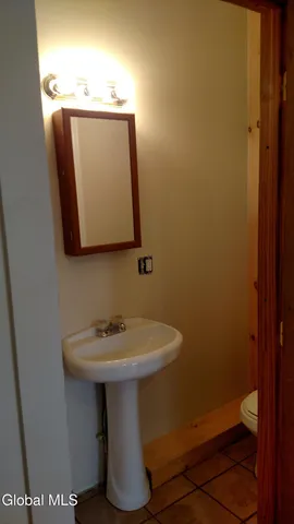 $259,900 | 6 West Sunnyside Way, Troy, NY 12180