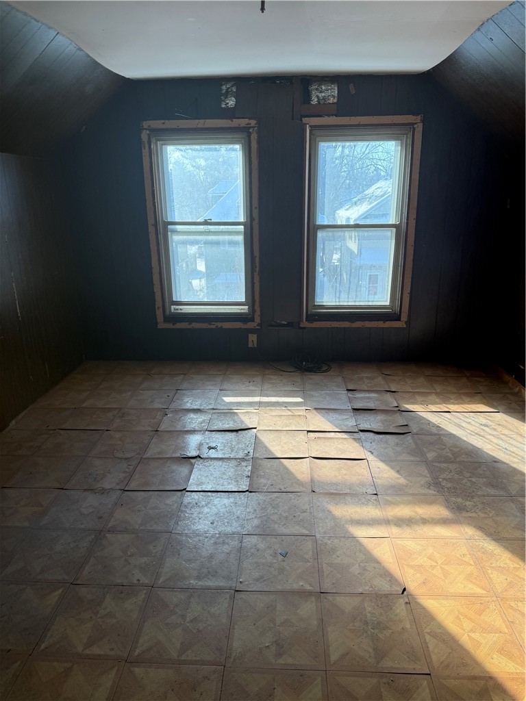 122-124 Shelter Street, Unit 2 Rochester, NY 14611 - Photo 4 of 15