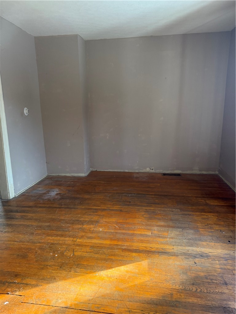 122-124 Shelter Street, Unit 2 Rochester, NY 14611 - Photo 5 of 15