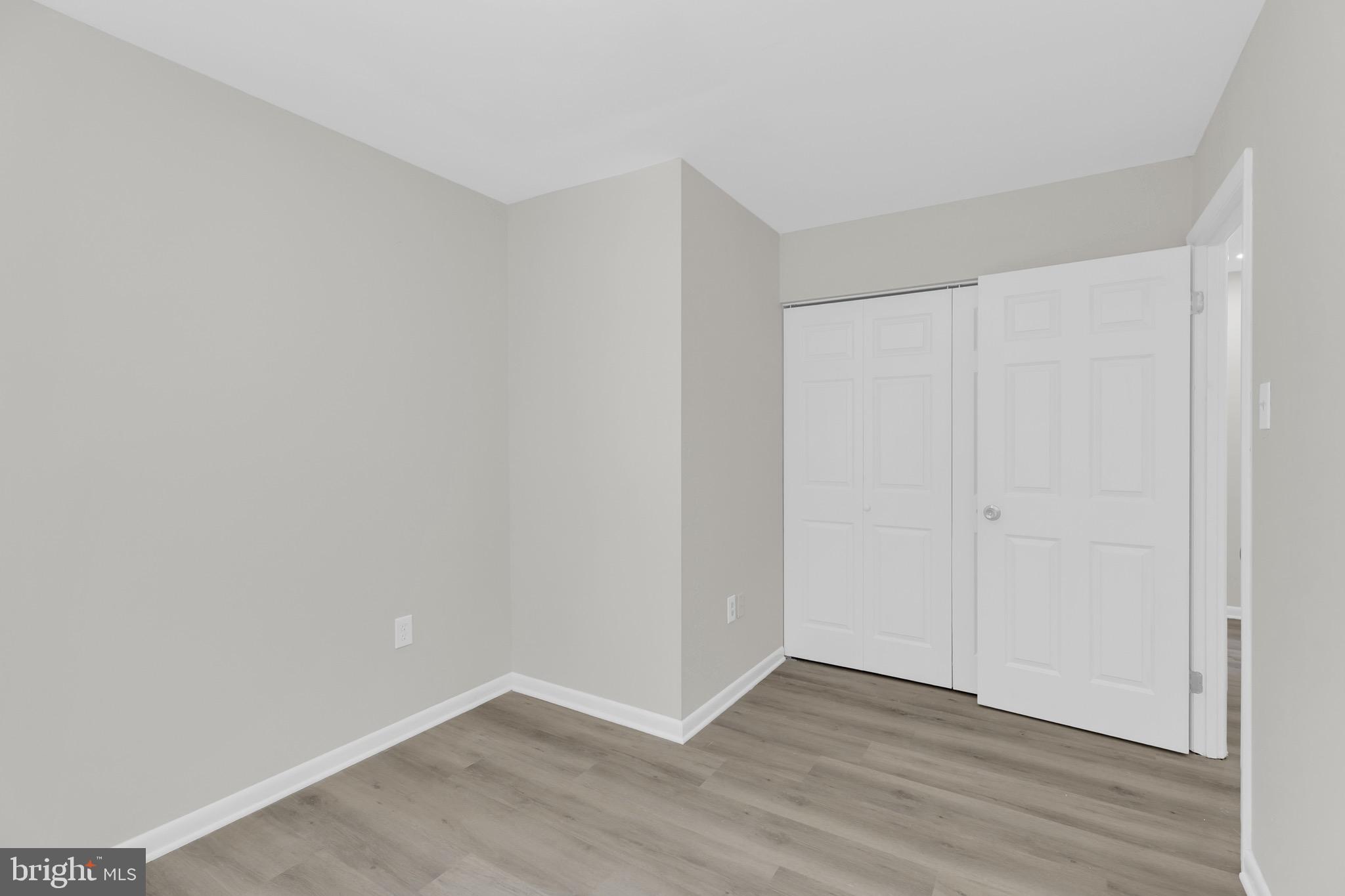 10669 Spring Oak Court Burke, VA 22015 - Photo 23 of 32