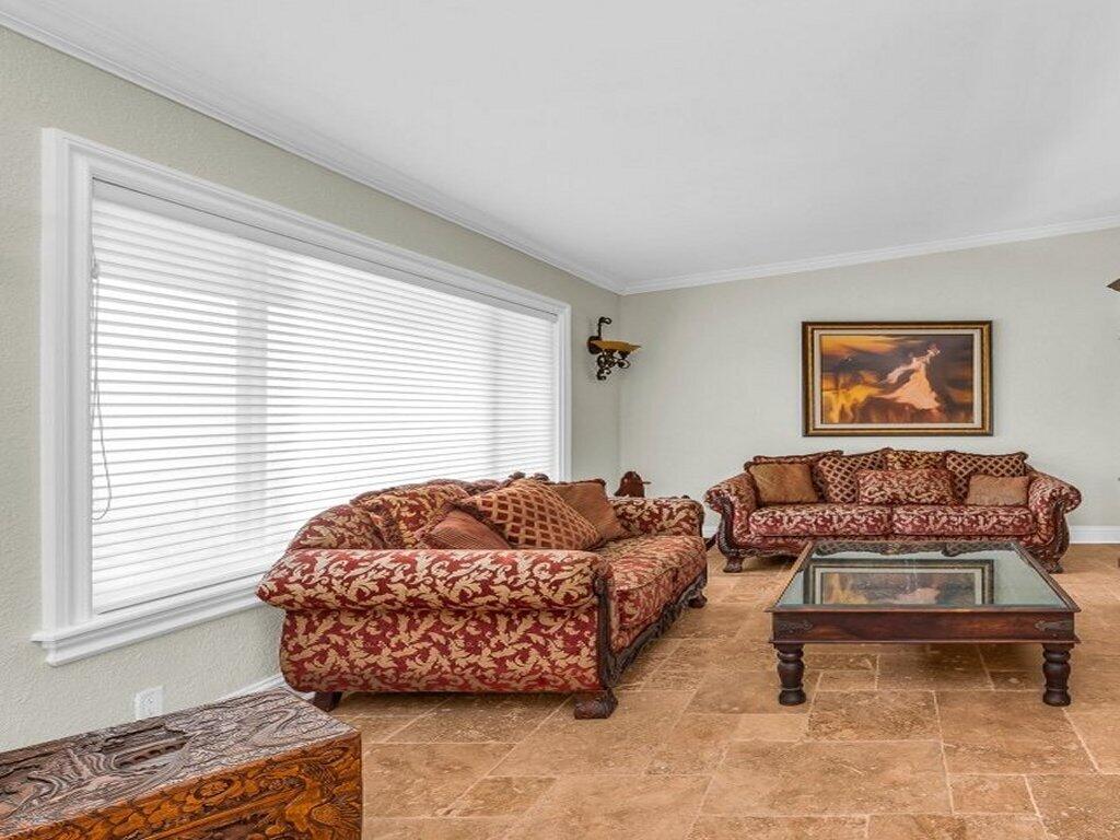 21493 Woodchuck Way Boca Raton, FL 33428 - Photo 13 of 16 13- Living room