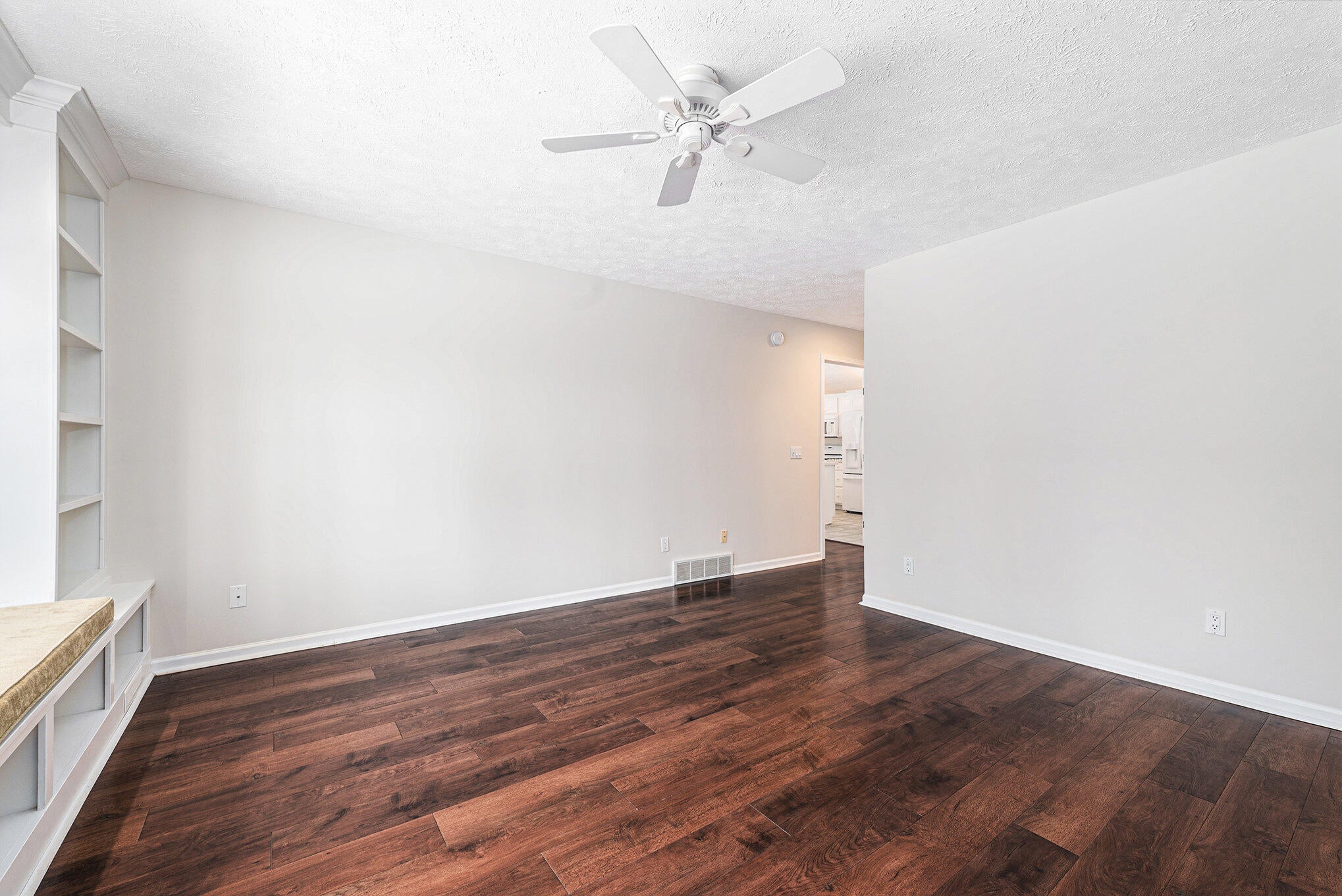 1286 Terra Road Traverse City, MI 49686 - Photo 6 of 17 015_p1070319_240