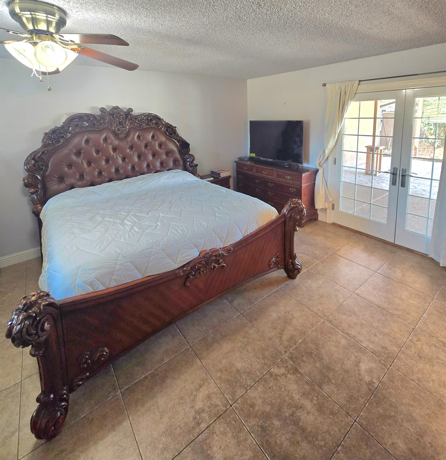 16448 Monreal Road Madera, CA 93636 - Photo 15 of 27