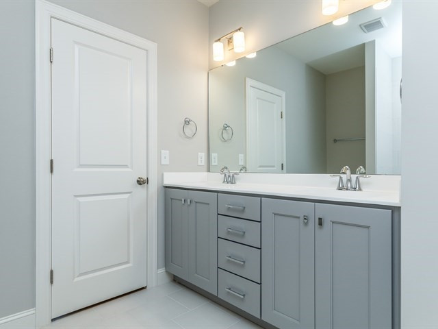 6920 Ray Family Farm Court, Unit LT20 Raleigh, NC 27613 - Photo 19 of 22 Photo of Similar Home