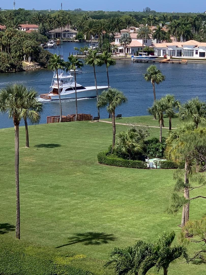 336 Golfview Road, Unit 708 North Palm Beach, FL 33408 - Photo 16 of 61 Balcony View